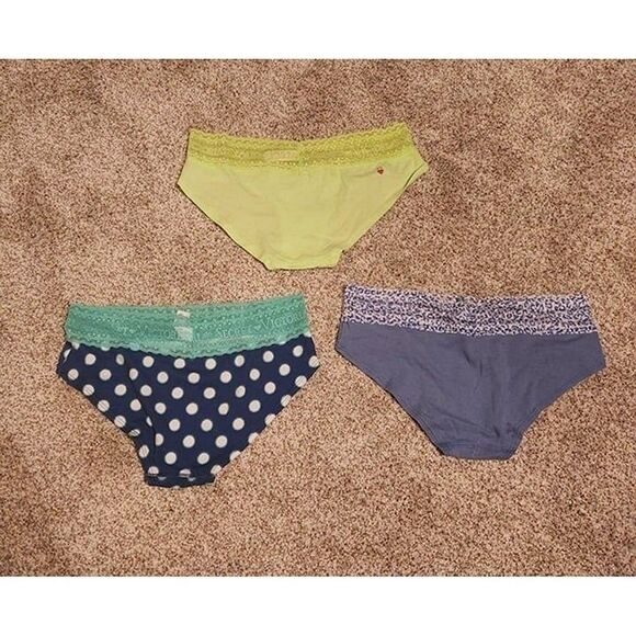 Vintage Victoria's Secret Underwear Lot - Picture 6 of 8